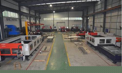 长沙汽车钣金师傅招聘_长沙大型钣金价钱