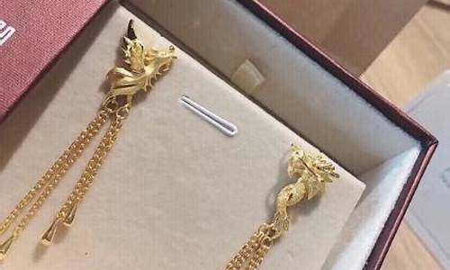 新加坡耳环金价多少_新加坡金首饰怎么样